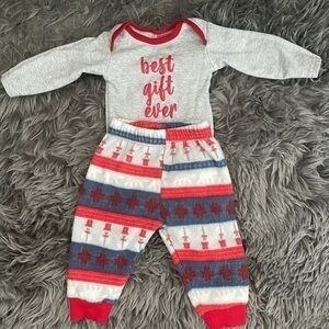 Chick Pea Best Gift Ever Outfit
